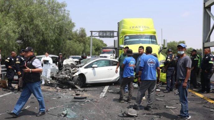 Tragedia en el Circuito Exterior Mexiquense: Un Accidente que Dejó Huella