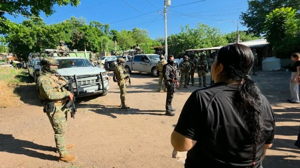 Laguna Colorada Sinaloa: captura de siete personas con armas
